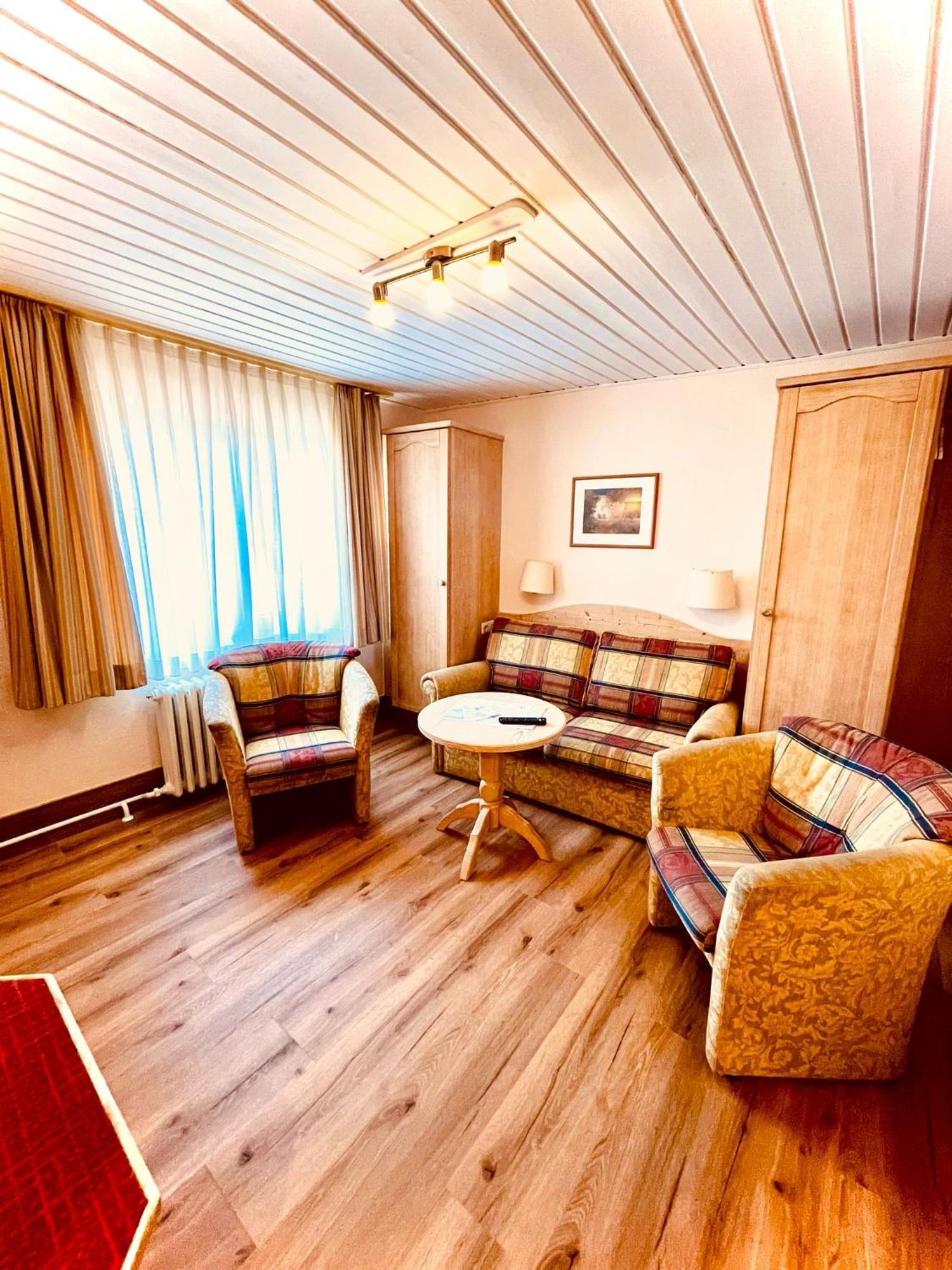 Kleine Moewe Hotel Borkum Bagian luar foto